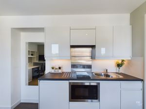 kitchen area- click for photo gallery